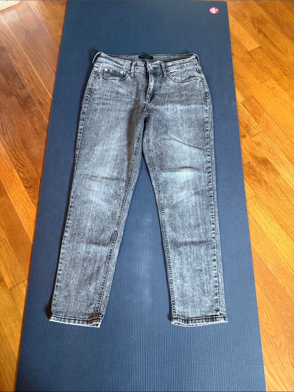 Banana Republic Girlfriend Mid-rise Jean 27/4